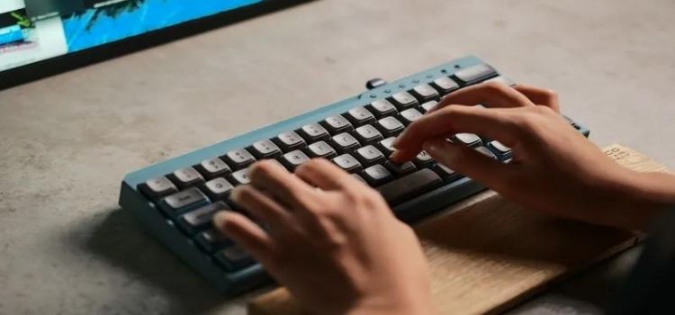 Những mẹo hay để cải thiện kỹ năng gõ 10 ngón